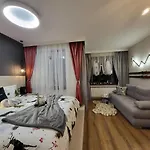 דירה Pinewood Ang Luxurious A43, Gardens