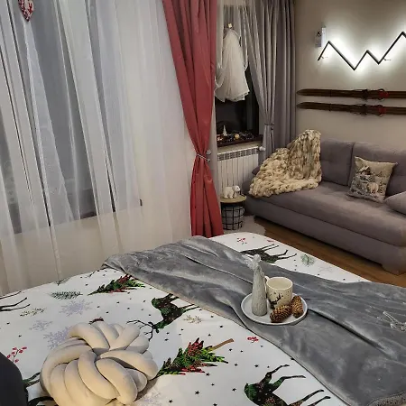 Apartment Pinewood Ang Luxurious A43, Gardens Borovets