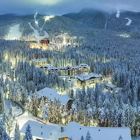 Pinewood Ang Luxurious A43, Gardens Borovets